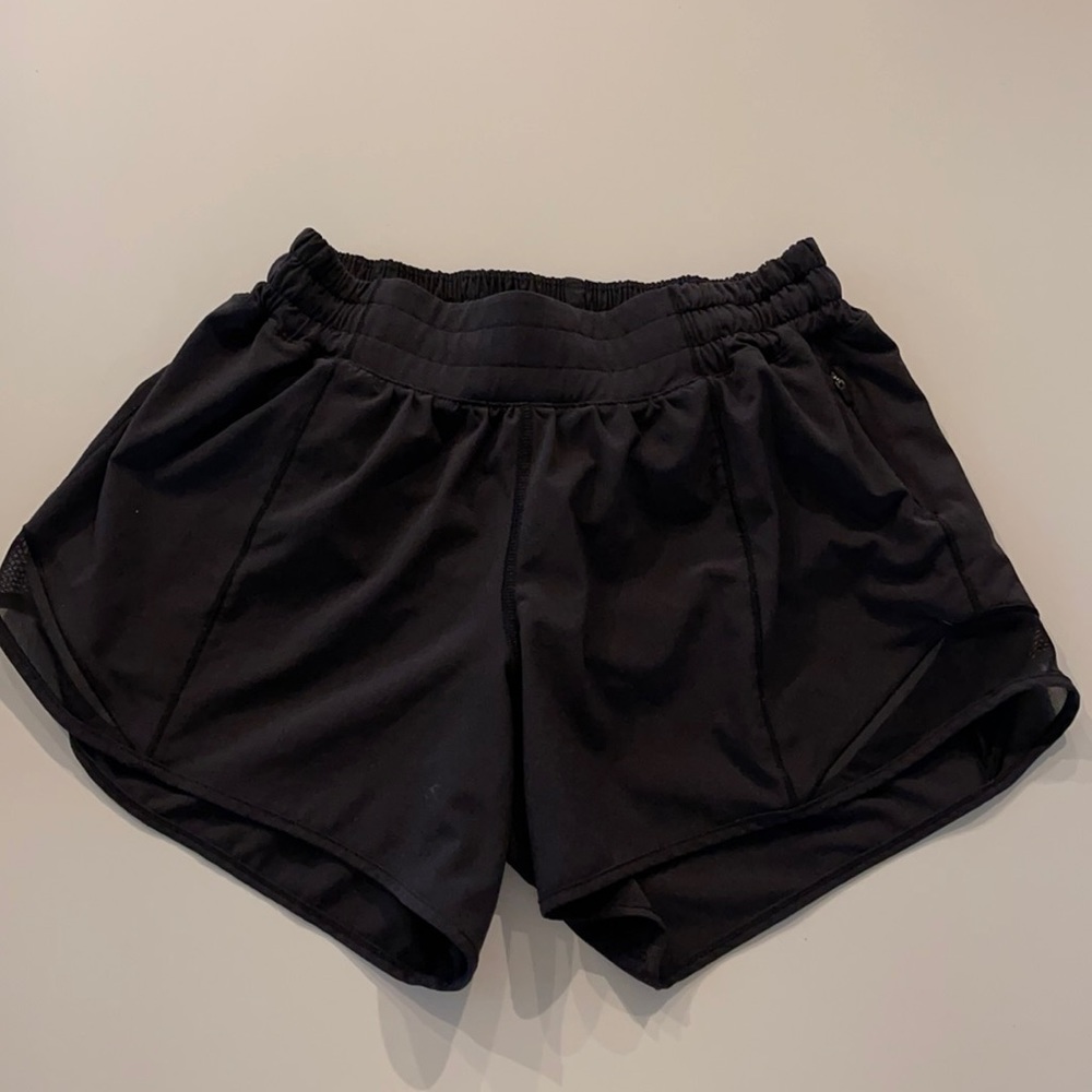 Lululemon hotty hot short